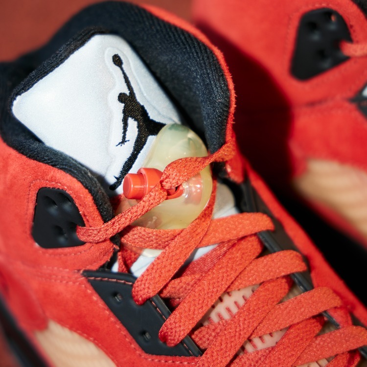 Wmns Air Jordan 5 Retro 'Dunk on Mars' DD9336-800