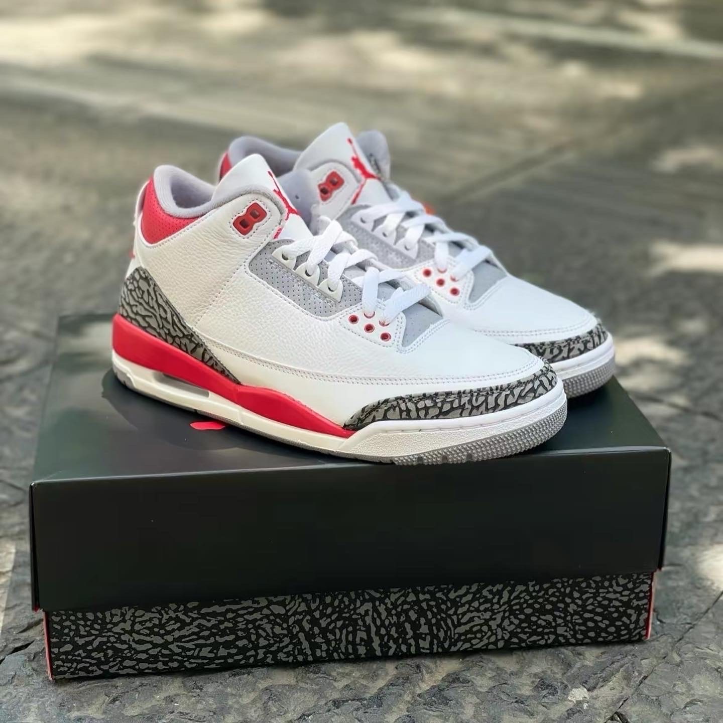 Air Jordan 3 Retro 'Fire Red' 2022 DN3707-160【部分現貨】