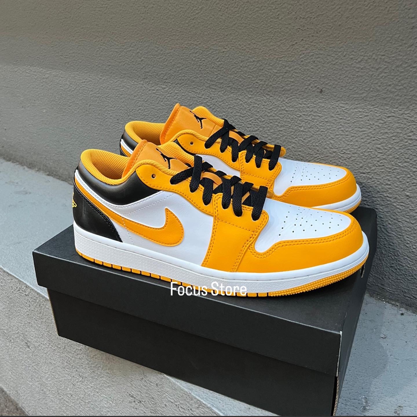 Air Jordan 1 Low 'Taxi White'  553558-701【現貨商品】