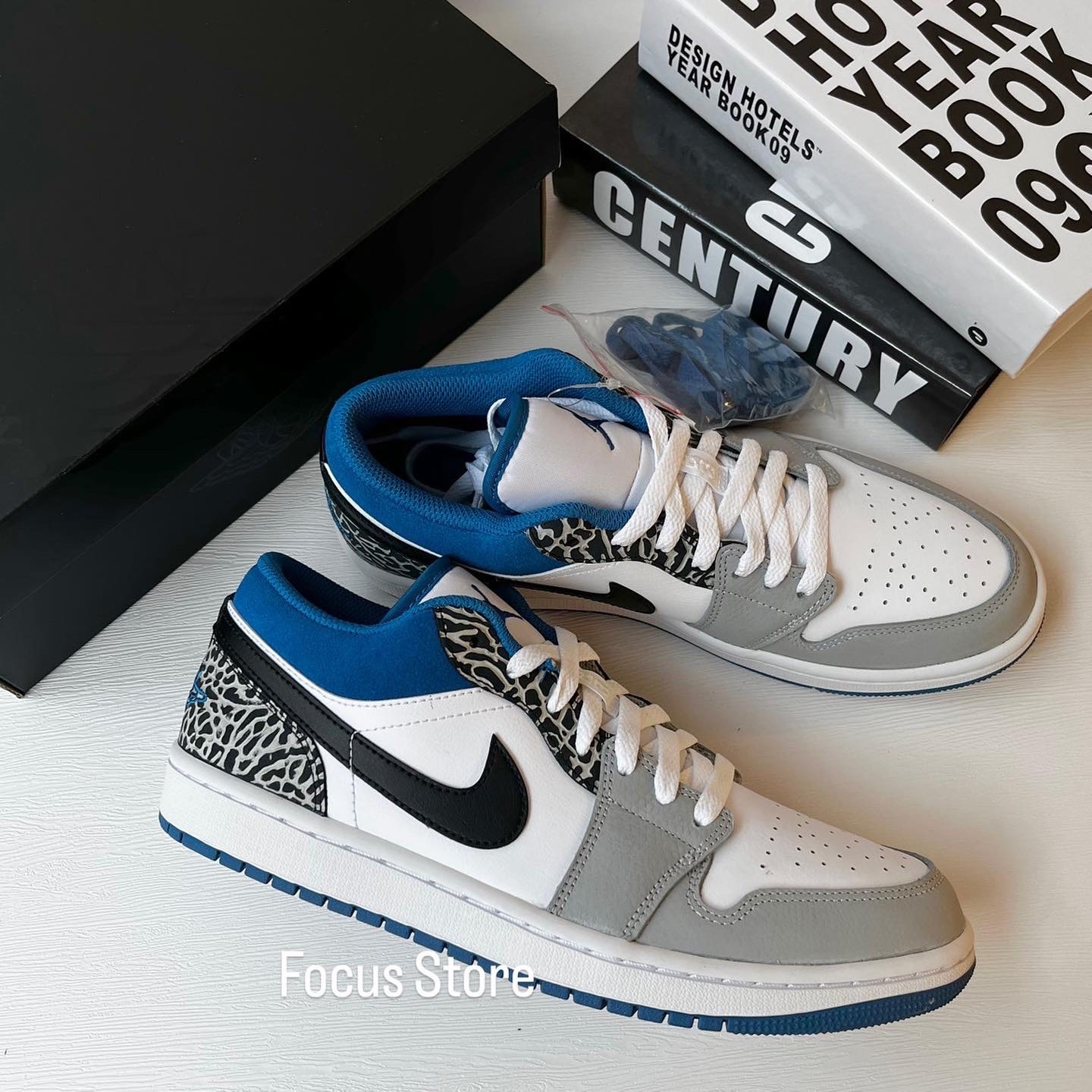 Air Jordan 1 Low SE 'True Blue' 爆裂紋 DM1199-140【現貨商品】