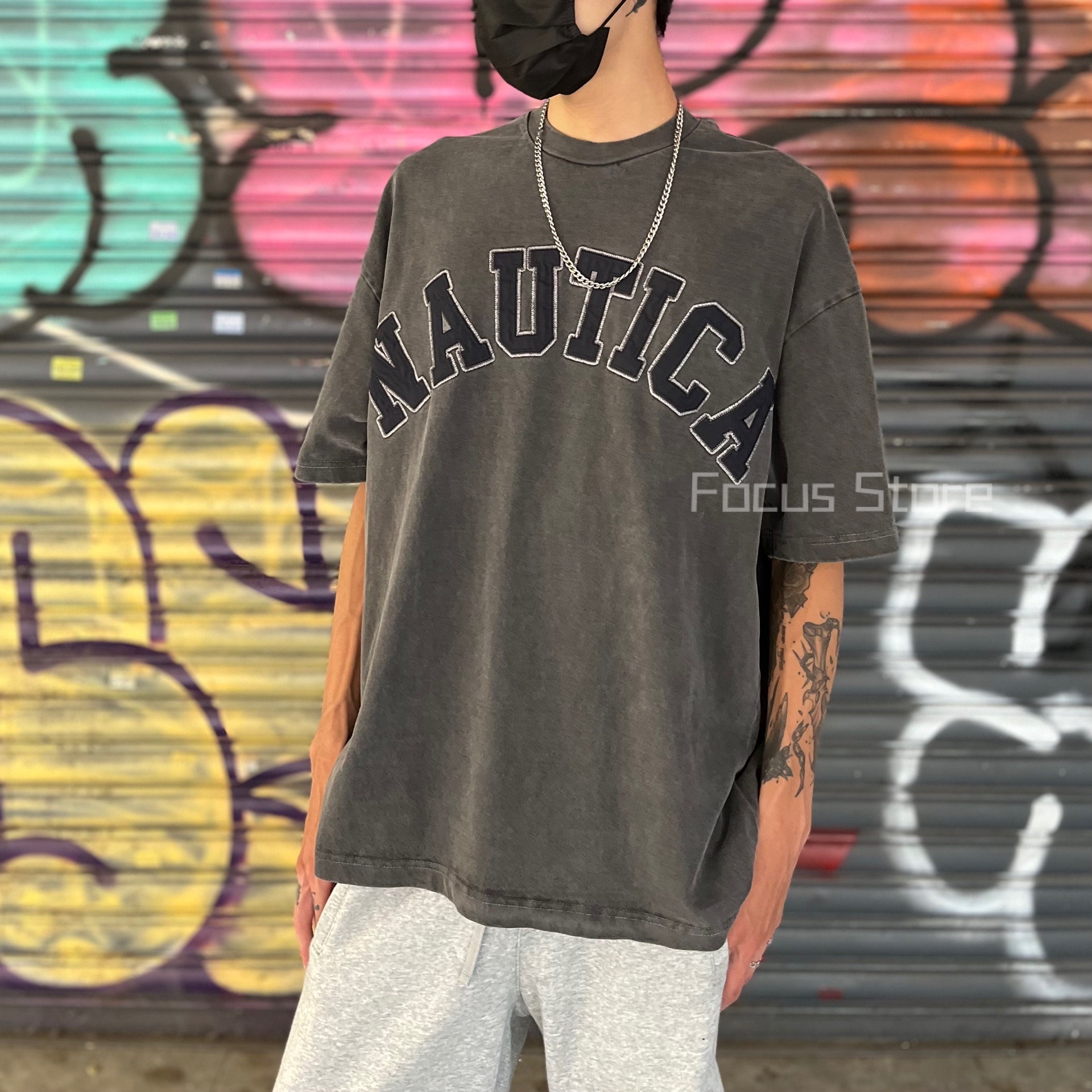 NAUTICA Dyed Arch Logo S/S Tee “TOO HEAVY” Black 水洗 炭灰【現貨商品】