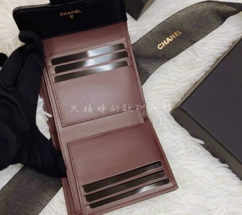 CHANEL 黑色經典短夾