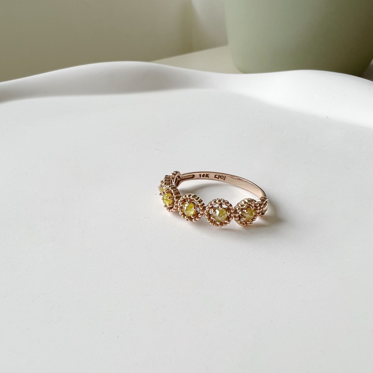 14k五顆簍空圓形黃鑽原礦戒指