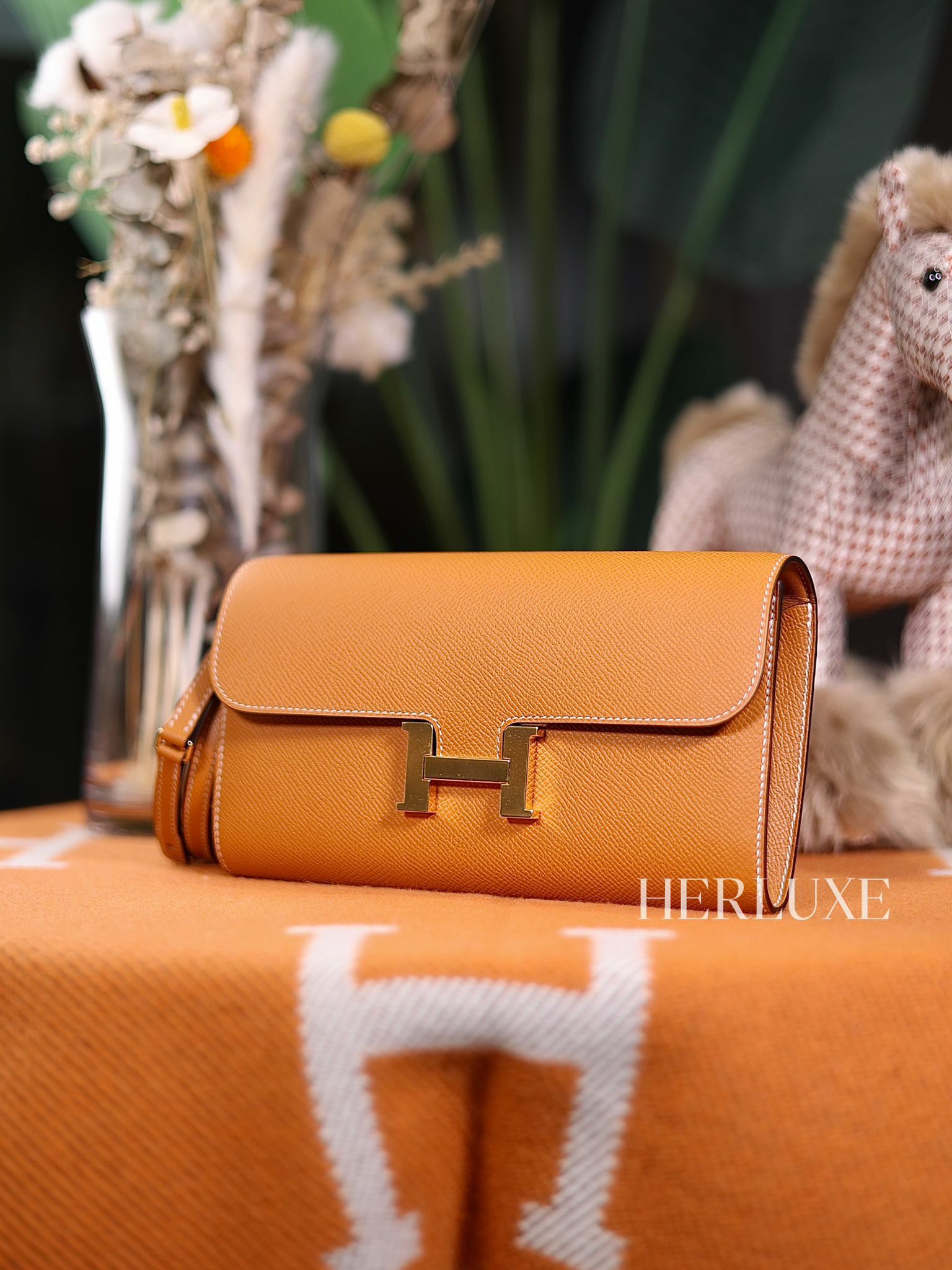 Constance to go 1H toffee cc epsom W