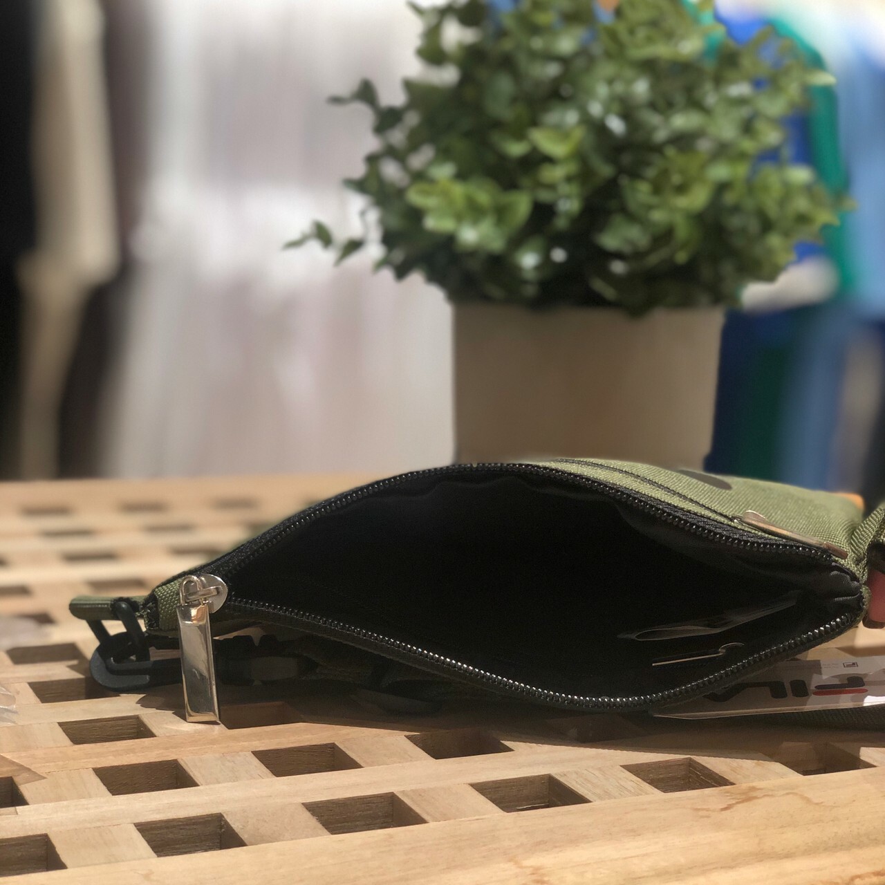 FILA 拼接斜跨包 BMT-9008