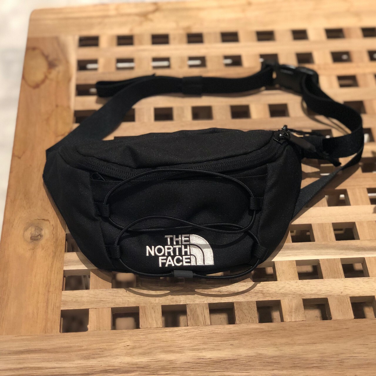 The North Face 便捷彈力繩休閒 腰包 NF0A52TMJK3