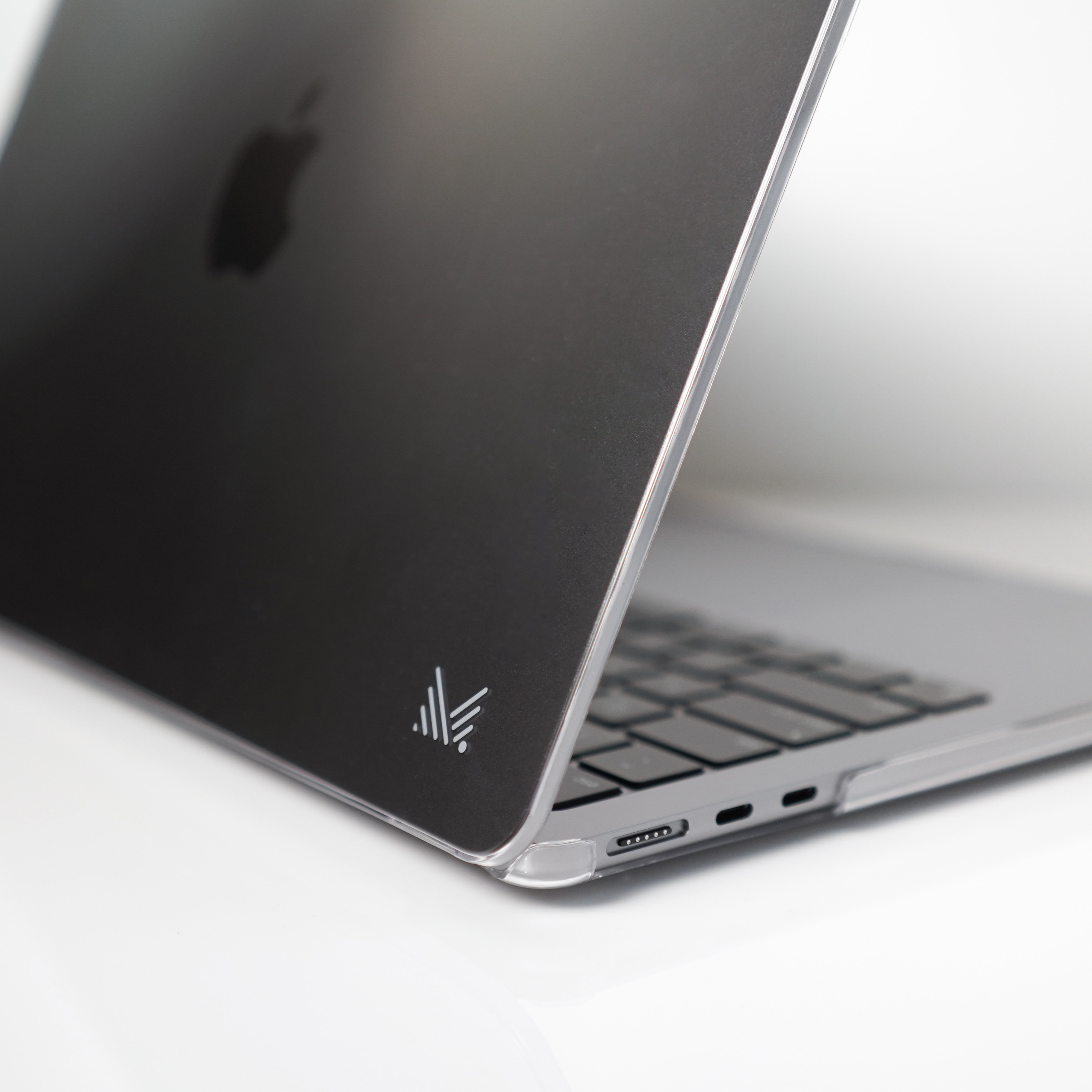 for MacBook Air 13 M2 2022 | LUCID SLIM | Ultra Slim Polycarbonate Transparent Case