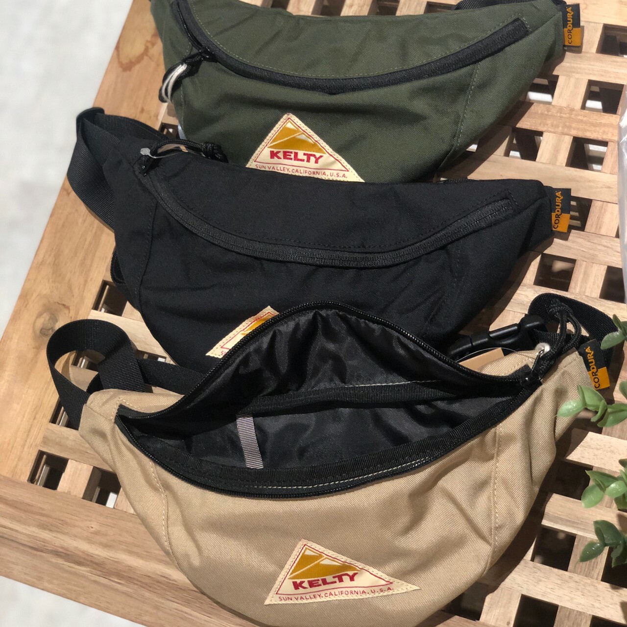 Kelty 布標斜跨包 腰包 2592286