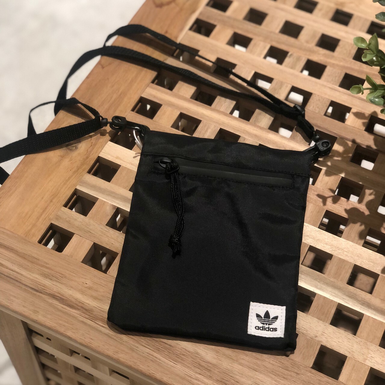 Adidas SIMPLE POUCH 運動小包 FM1310