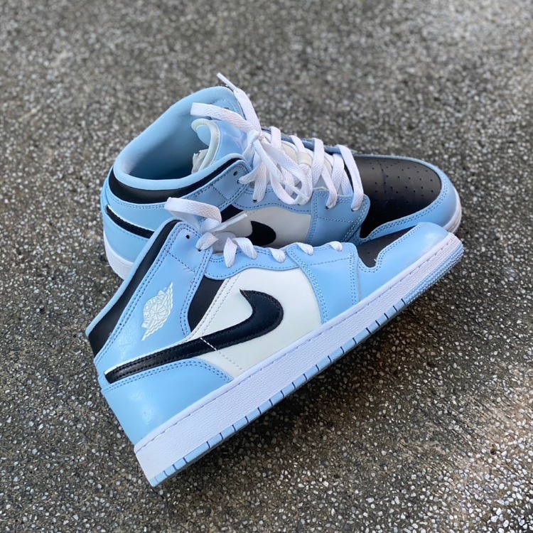 Air Jordan 1 Mid GS 'Ice Blue' 555112-401【現貨商品】