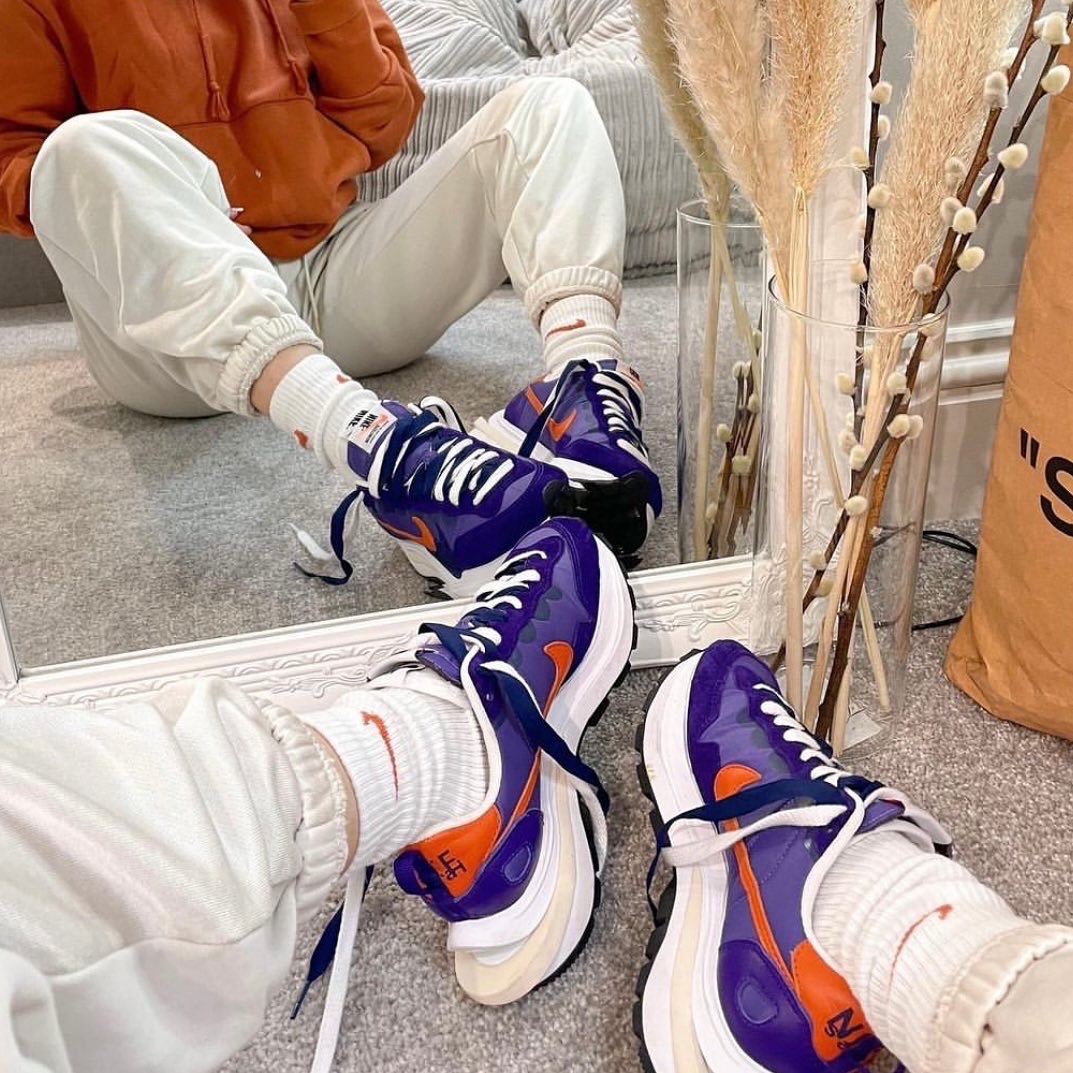 nike vaporwaffle sacai iris