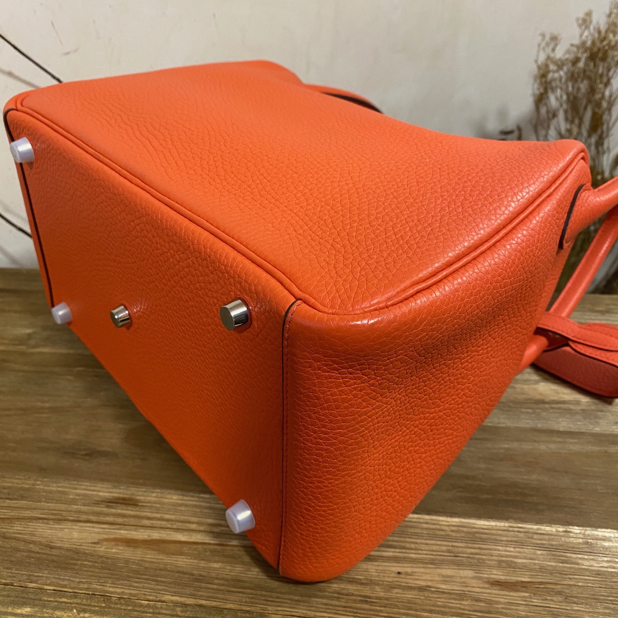 HERMES Lindy 30 Shoulder Bag in Orange Taurillon Clemence Leather – PHW  (Stamp R)