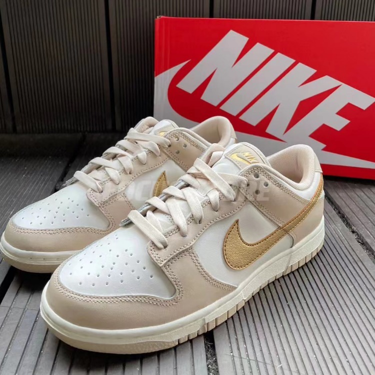 Wmns Dunk Low 'Gold Swoosh' 女款DX5930-001