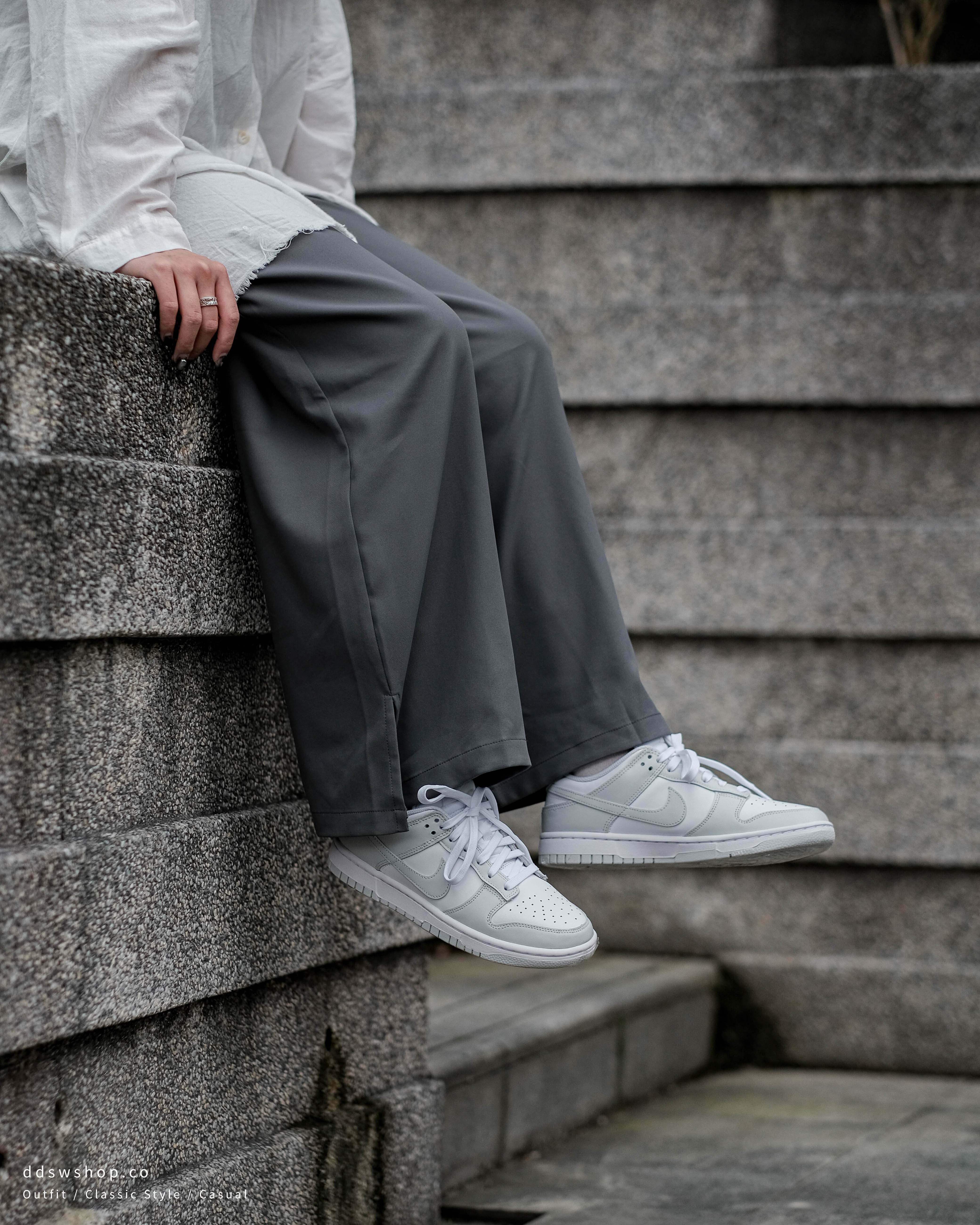 Nike Dunk Low ''Photon Dust'' 灰白 女款 DD1503-103