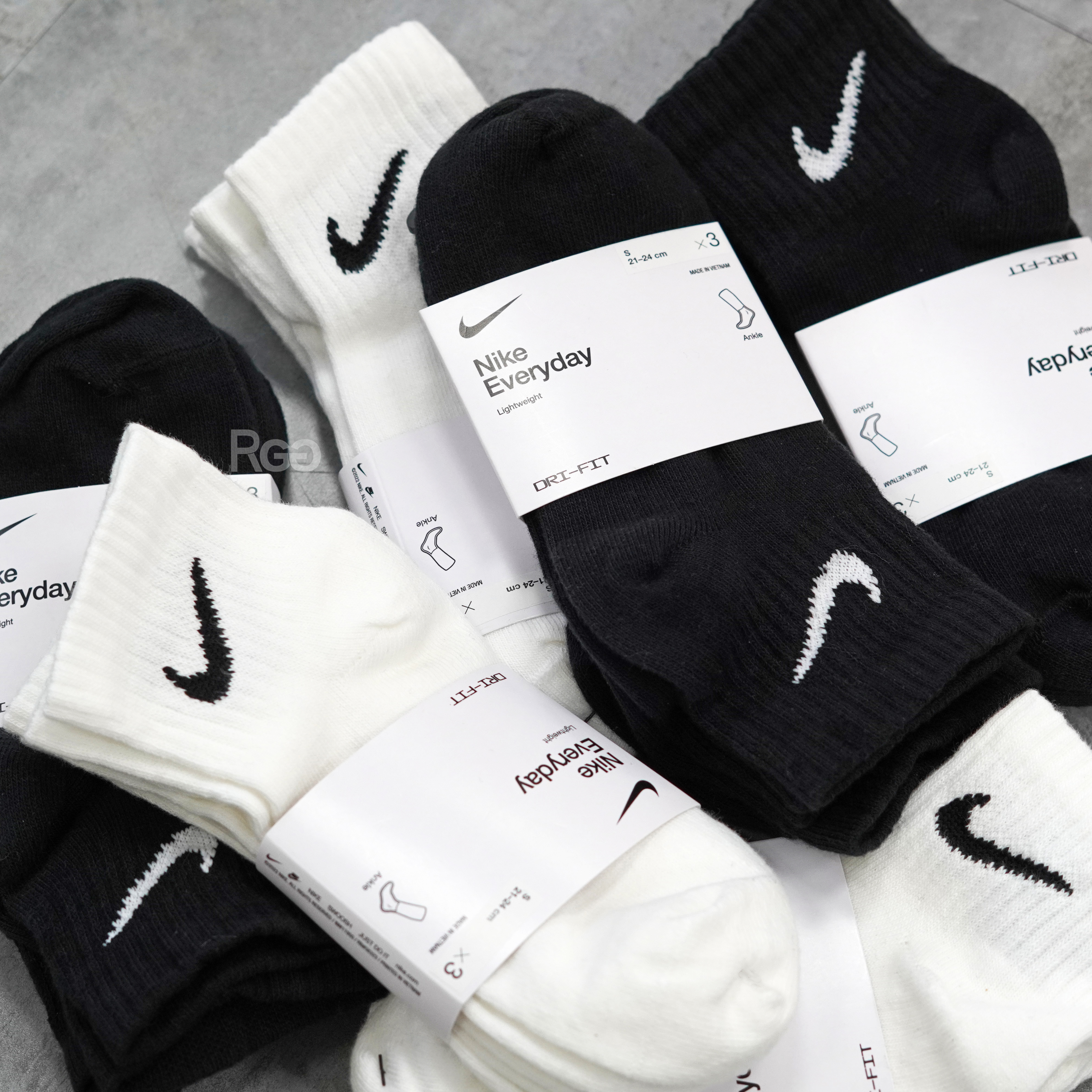 Nike Everyday Lightweight 中筒襪 訓練過踝襪 (SX7677)