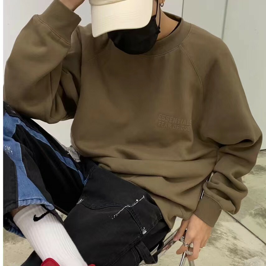 【Focus Store】現貨秒發 Fear of God Essentials Sweater FW22 "Wood" 大學T