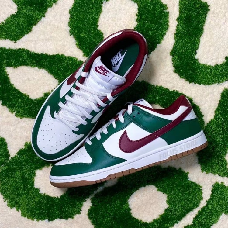 Dunk Low 'Gorge Green Team Red' FB7160-161【現貨商品】
