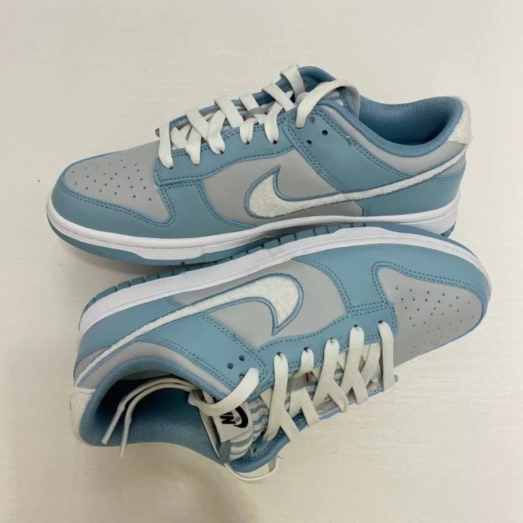 Dunk Low 'Fleece Swoosh - Light Blue' FB1871-011【現貨商品】