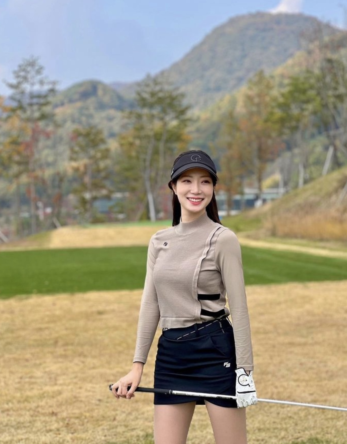 女款 M302 韓版春裝New 折扣/韓國正品FanTom同步/韓風高球腰部徽標滾邊撞色裙褲/韓流高爾夫品牌窄裙