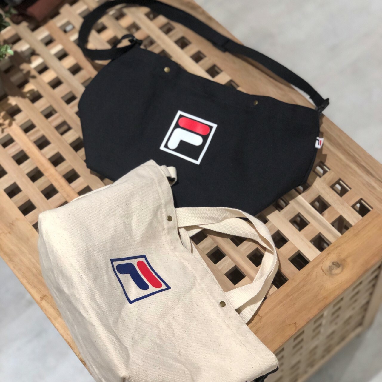 FILA 兩用帆布包(中) BMU-9009