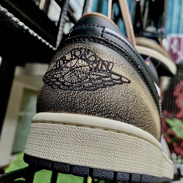 Air Jordan 1 Low SE 'Wear-Away - Tan' DQ8422-001【現貨商品】