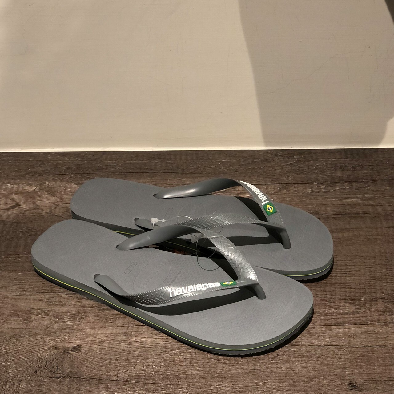 Havaianas 哈瓦仕 拖鞋 男鞋 女鞋 夾腳拖 國旗 Brasil Logo 銀灰色4110850-5002