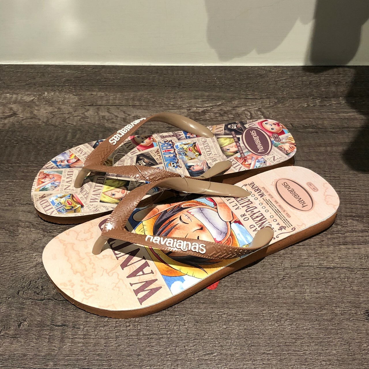 Havaianas 哈瓦仕 拖鞋 夾腳拖 海賊王 航海王 魯夫 卡其 男款 4148238-1976