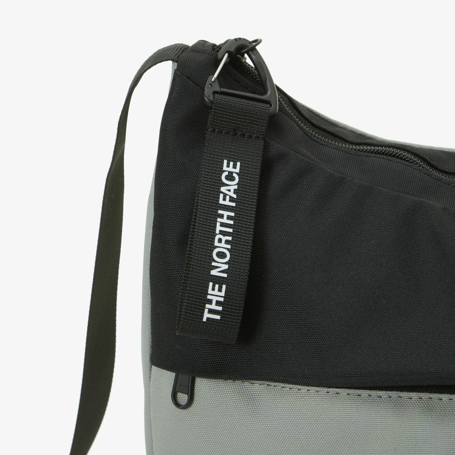 THE NORTH FACE 白標NUPTSE CROSS BAG L 大容量側背包NN2PN69