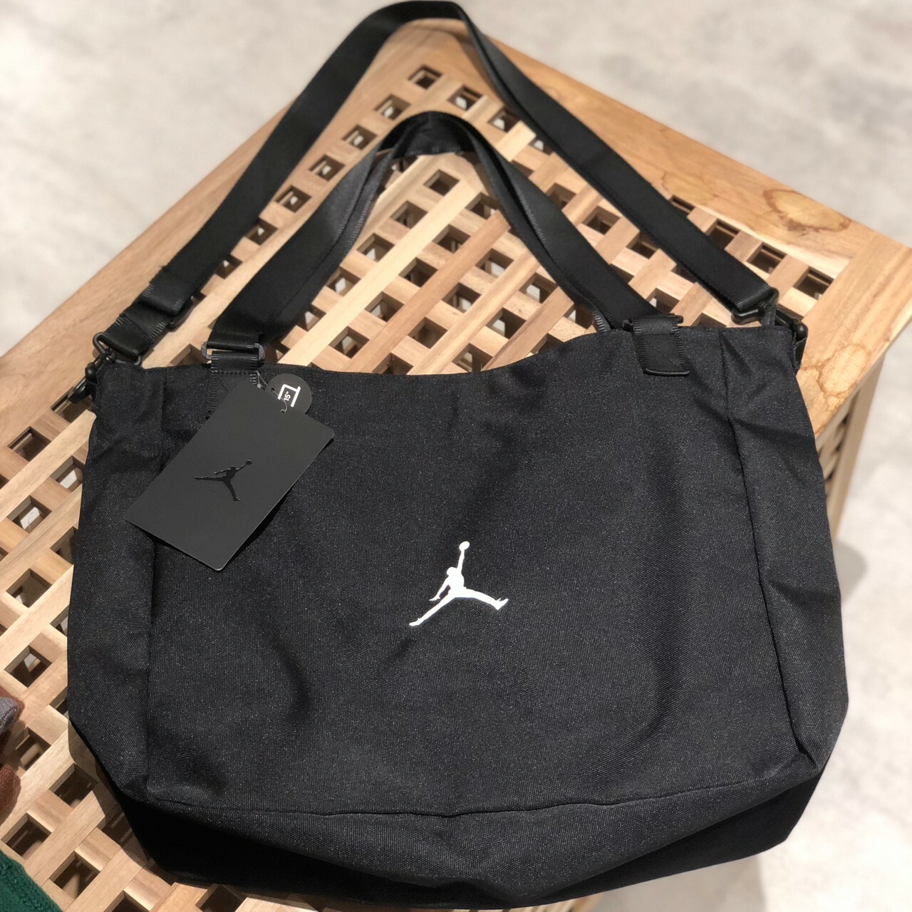 Nike Jordan 托特包 DM0520-010