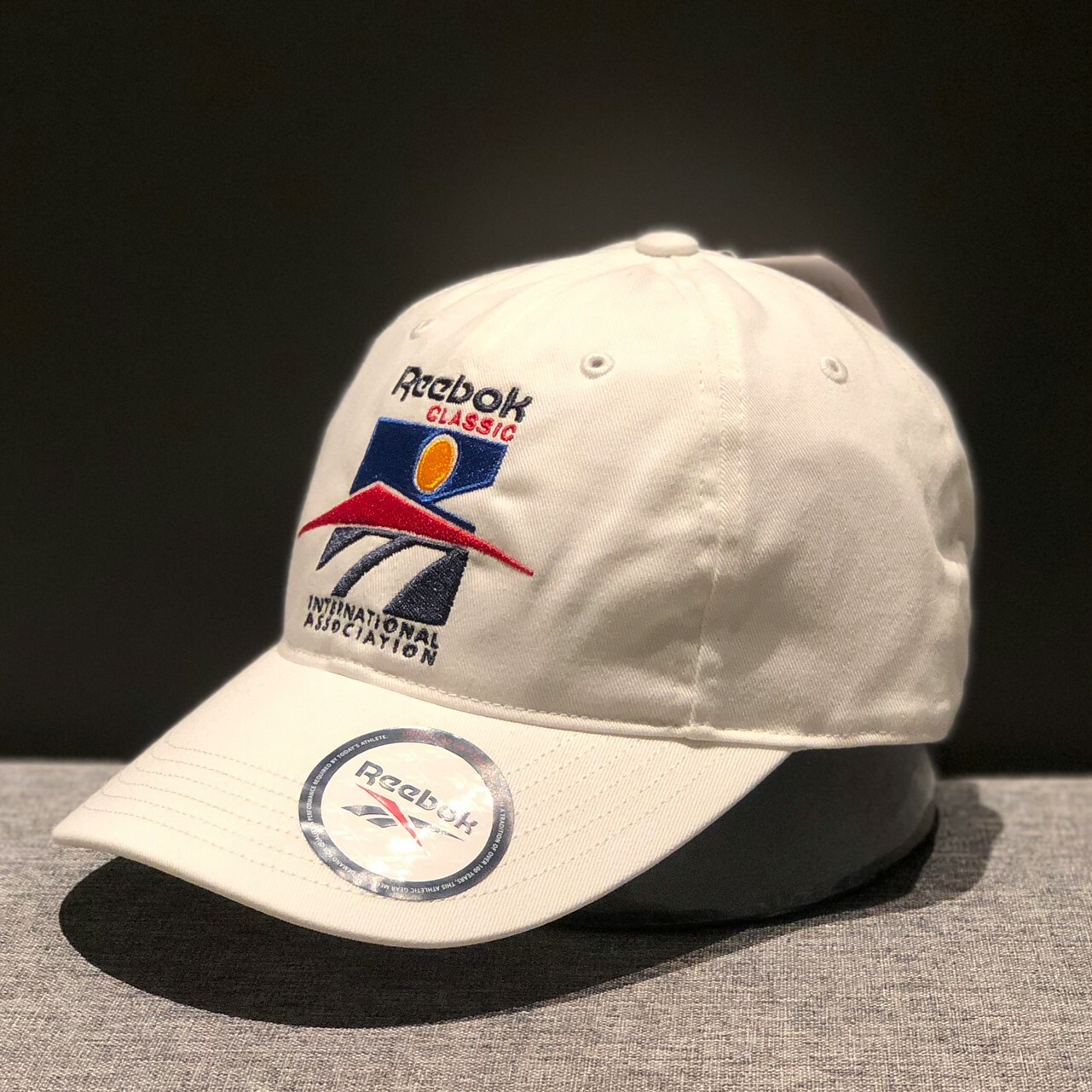 Reebok 刺繡棒球老帽 FP7690