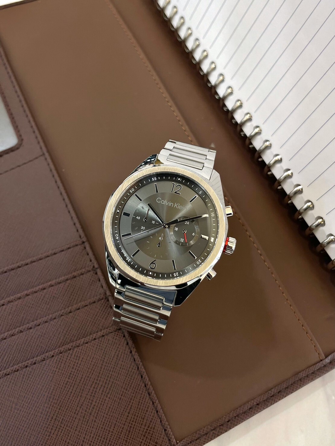 【CALVIN KLEIN】Force系列 CK都會時尚質感經典三眼計時男錶 CK25200264 45mm 現代鐘錶
