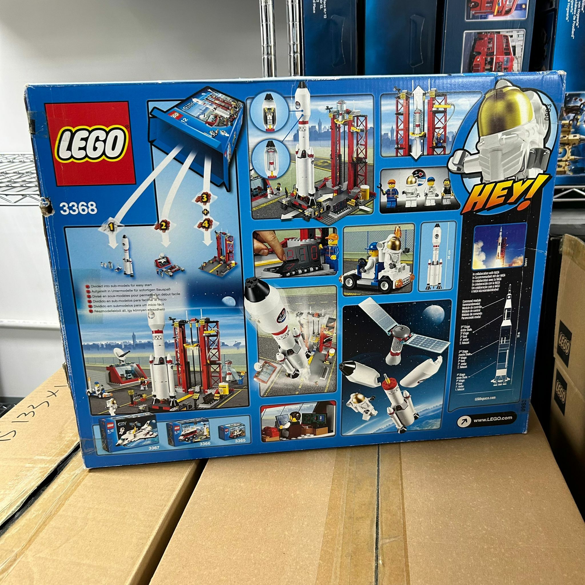 LEGO City 3368 Space Centre (殘盒已開盒,外盒爆盒損壞,有壓紋,內容100%全新,殘盒不設退換)