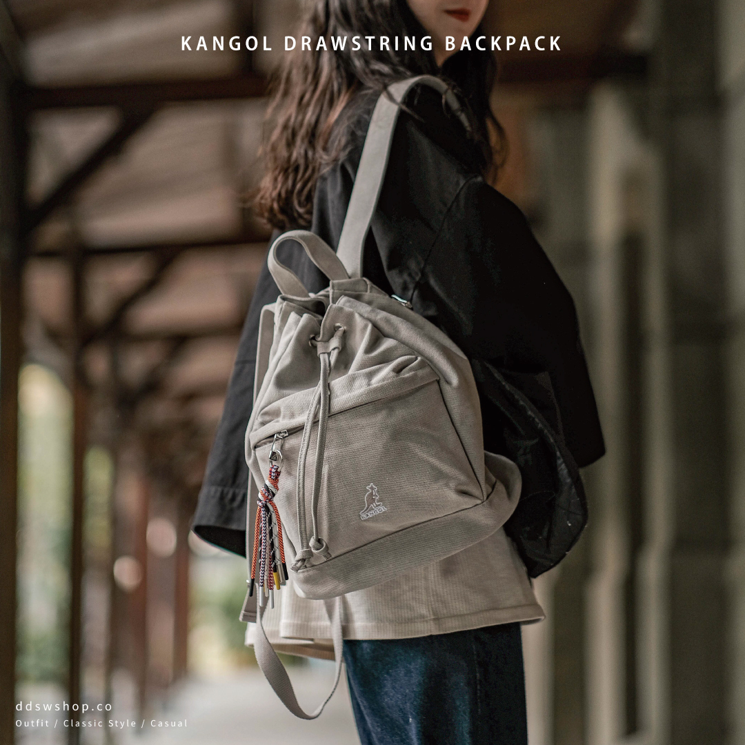 Kangol 袋鼠 包包 後背包 抽繩束口水桶包 日系彩色掛繩 大容量 水洗灰 卡其