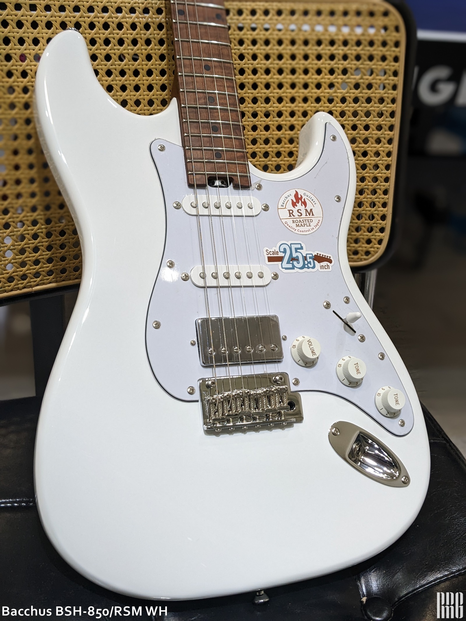 Bacchus BSH-850/RSM SSH Strat 烘烤楓木電吉他