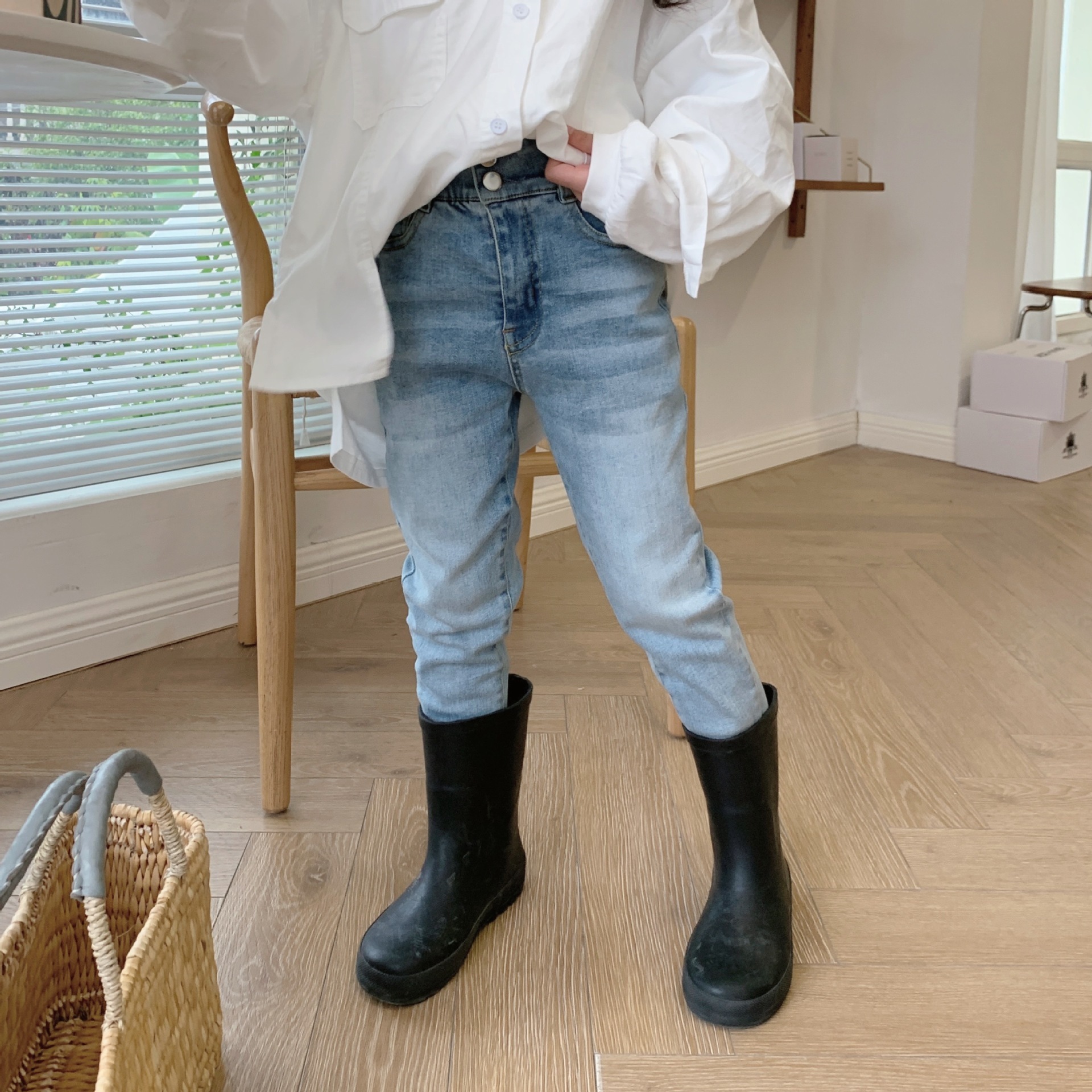 I21BL_SS23_C💙淺藍色女生高腰直腳牛仔褲(pre-order)