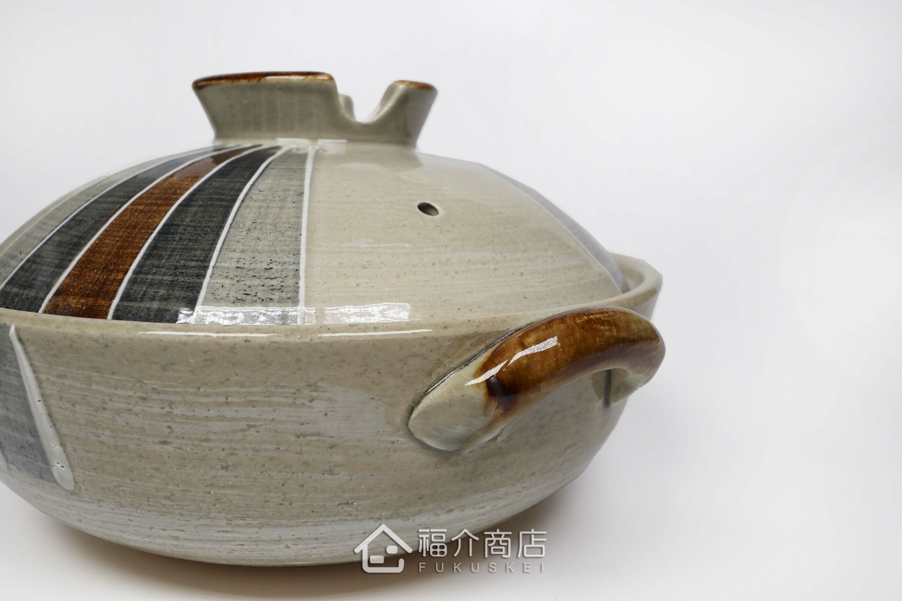 煮火鍋的日本陶鍋