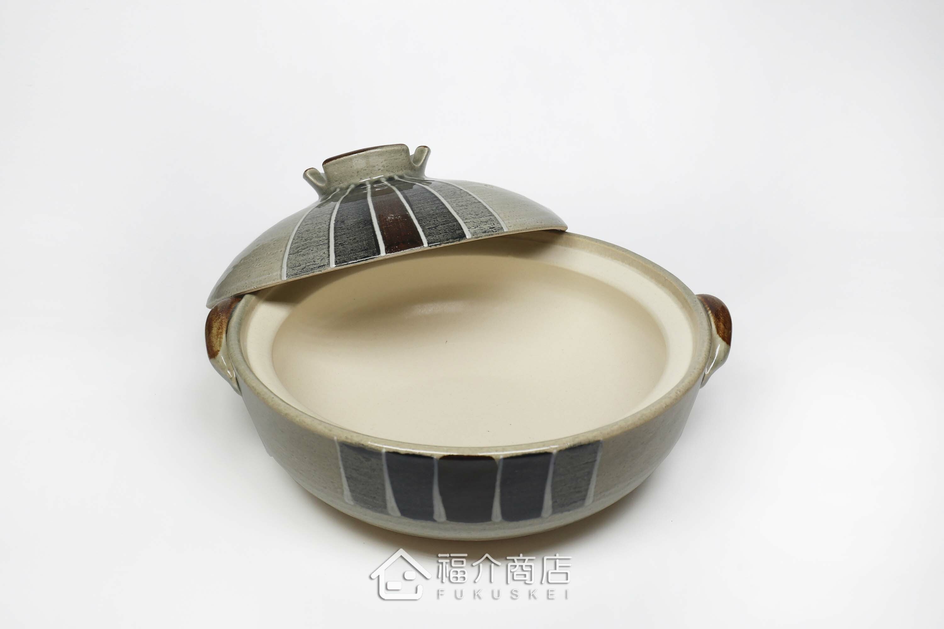 煮火鍋的日本陶鍋