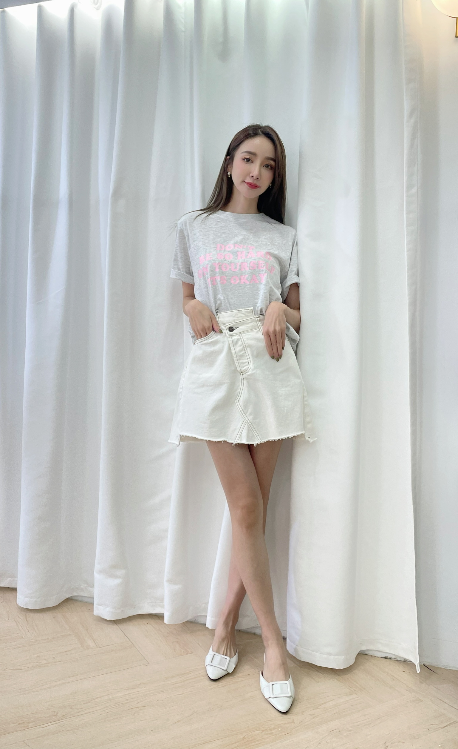 不規則褲頭鈕釦牛仔短裙