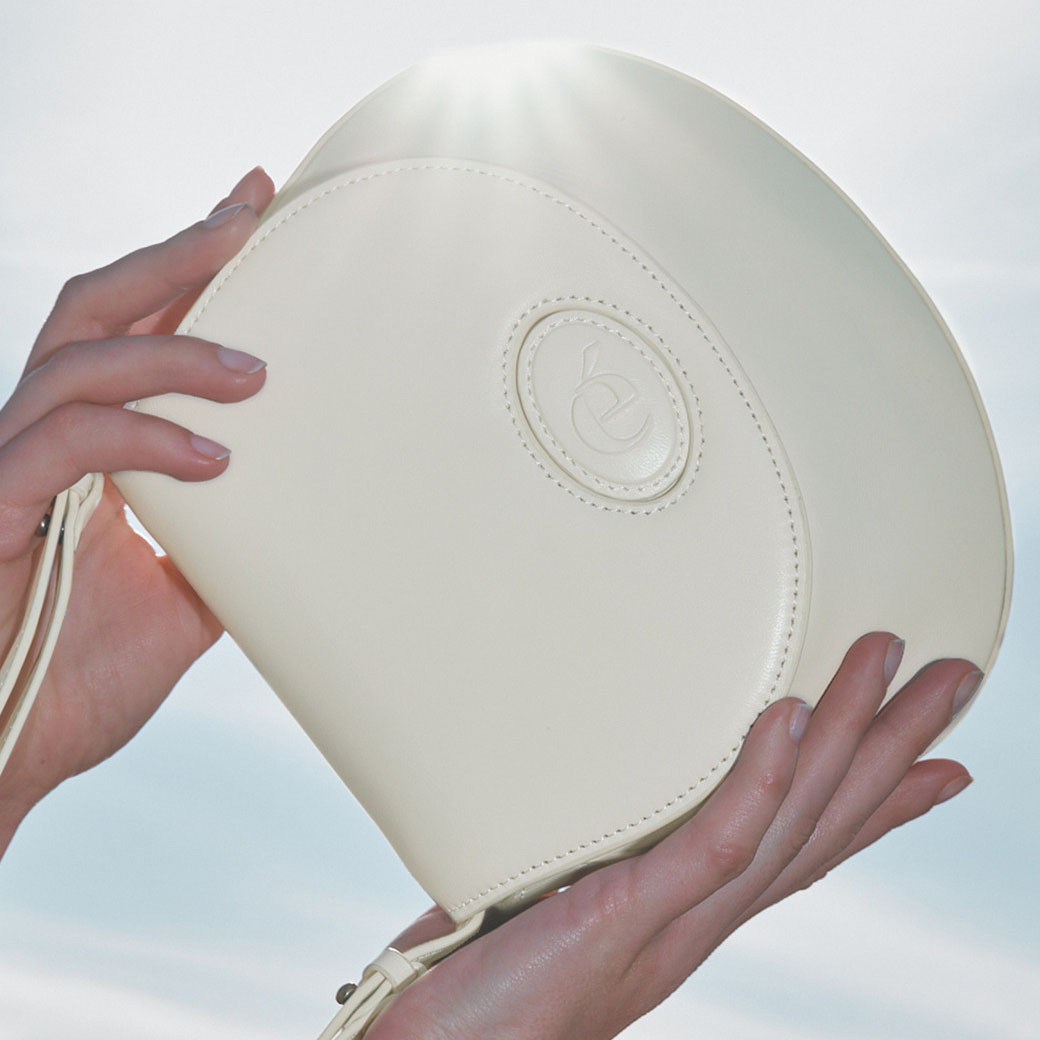 <韓國代購> ARCHIVEPKE OVAL MUFFIN BAG