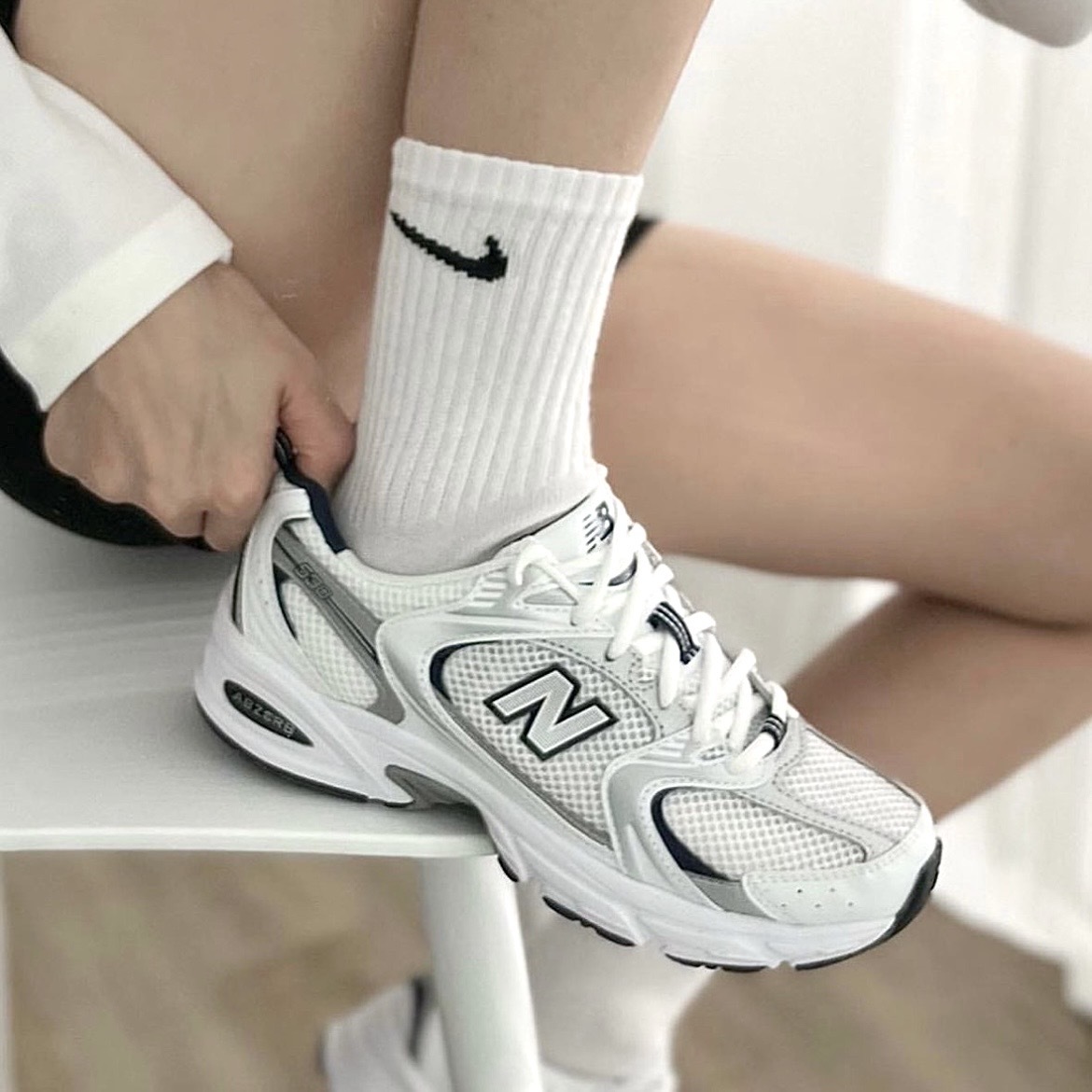 New Balance 530 白銀藍 MR530SG