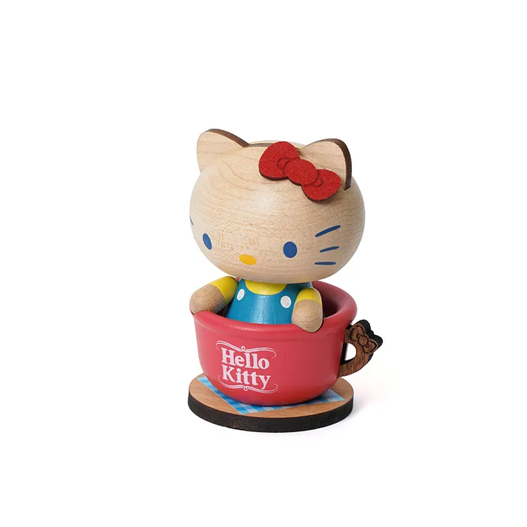 2023025-KT Sanrio Hello Kitty 原木茶杯搖頭公仔 #KM23-1256409