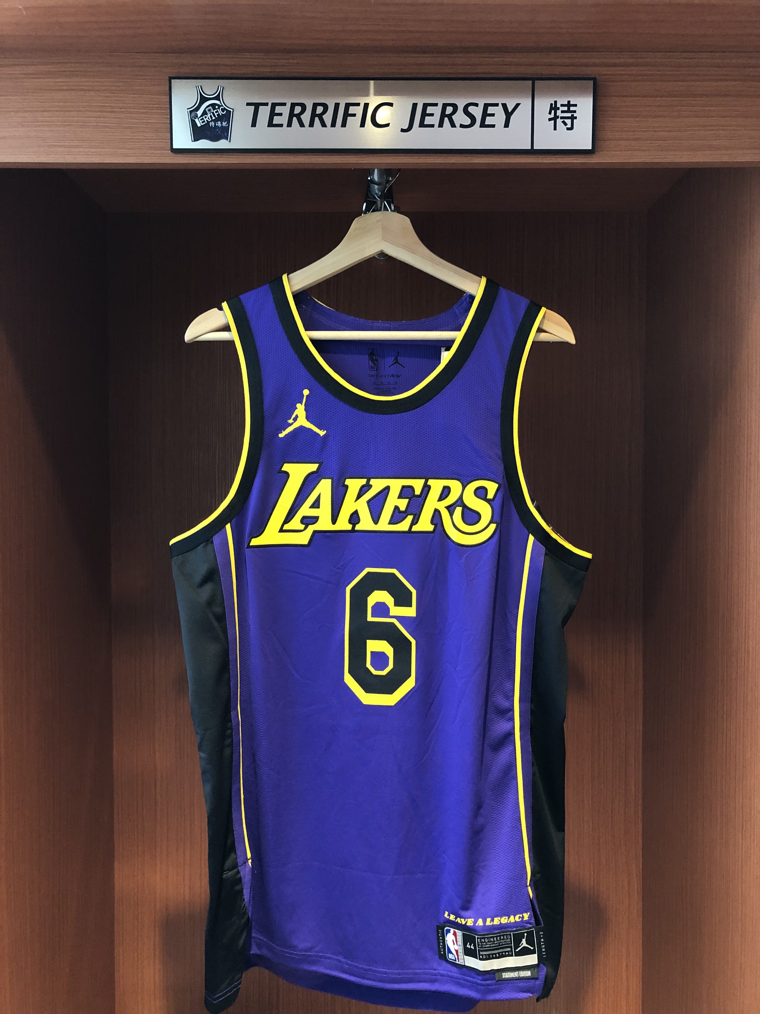 NBA球衣 Lebron James 洛杉磯湖人紫 #6 Statement Jordan Authentic 球員版 電繡 全新