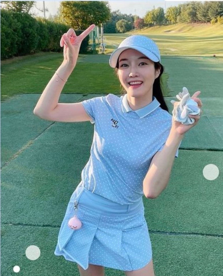 女【現貨】6折起/韓版FanTom 正品/ 韓風可愛蛋糕百摺裙裙褲/韓流高球網美推薦款式 #MW112324