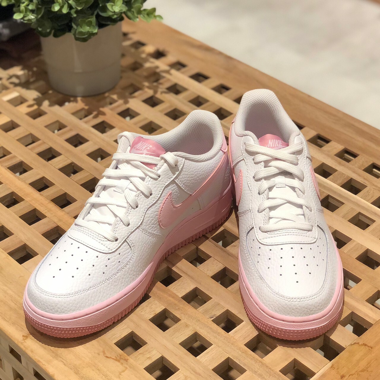 Nike Air Force 1 Low (GS) 大童款 草莓奶霜 粉白色 CT3839-107