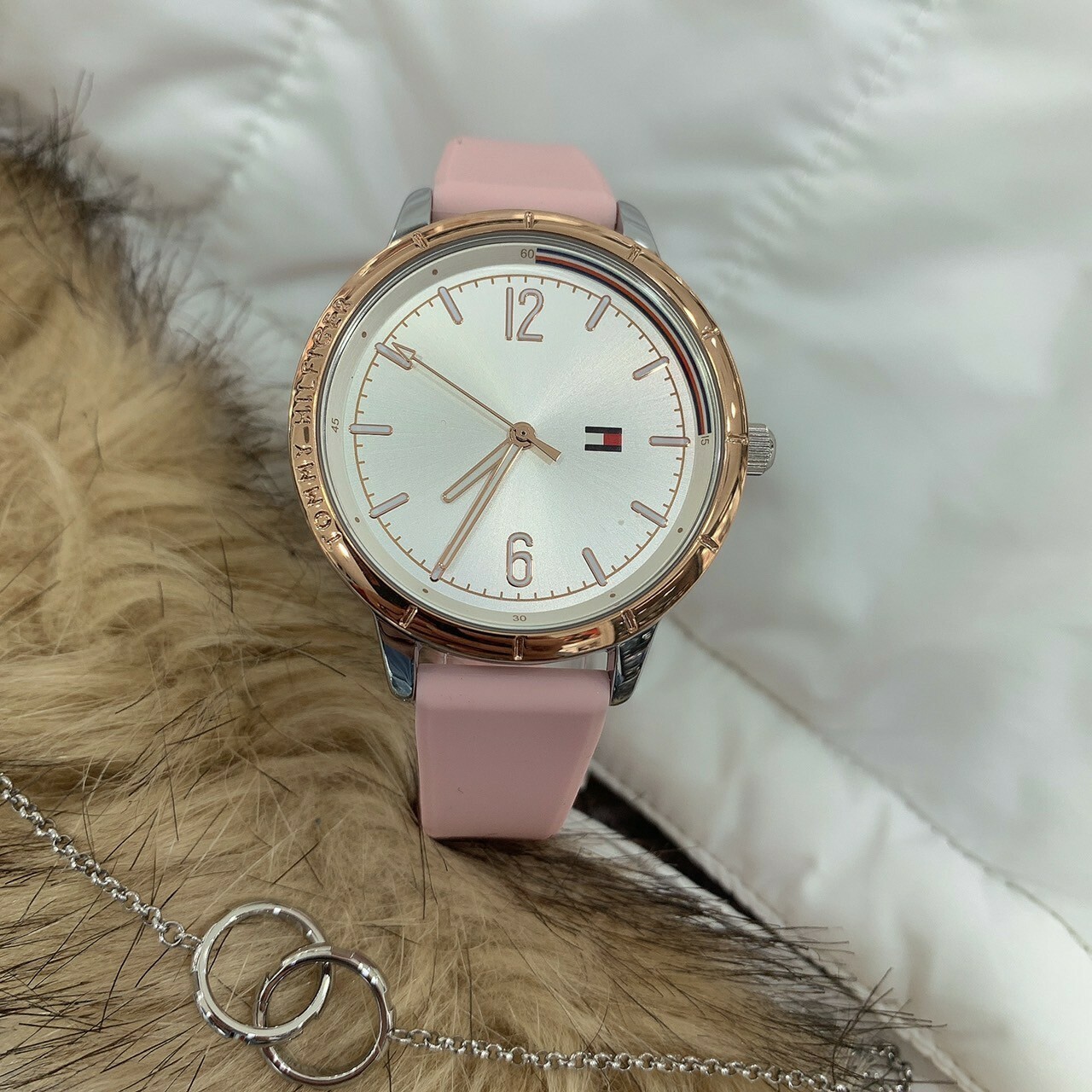 【Tommy Hilfiger】玫瑰金氣質經典女錶套裝組 2770152 38mm 現代鐘錶