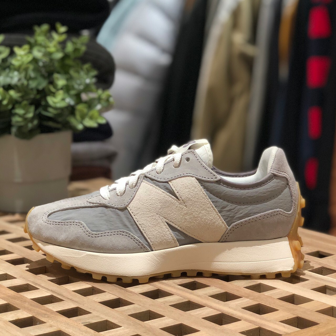 New Balance 327 迷霧 灰 焦糖底 MS327KA1