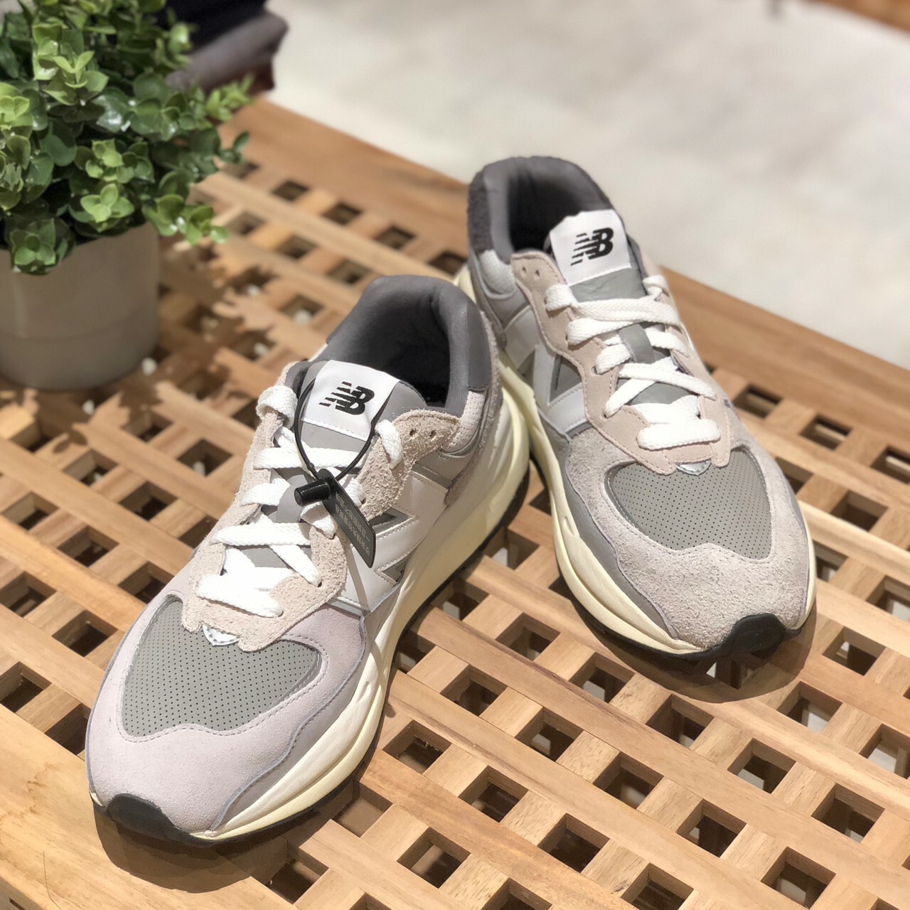 New Balance 5740 復古運動鞋 麂皮 灰調 皮革 元祖灰 M5740TA
