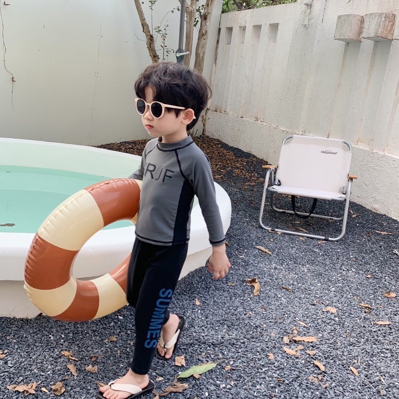 長袖拼色泳衣套裝（贈送泳帽）