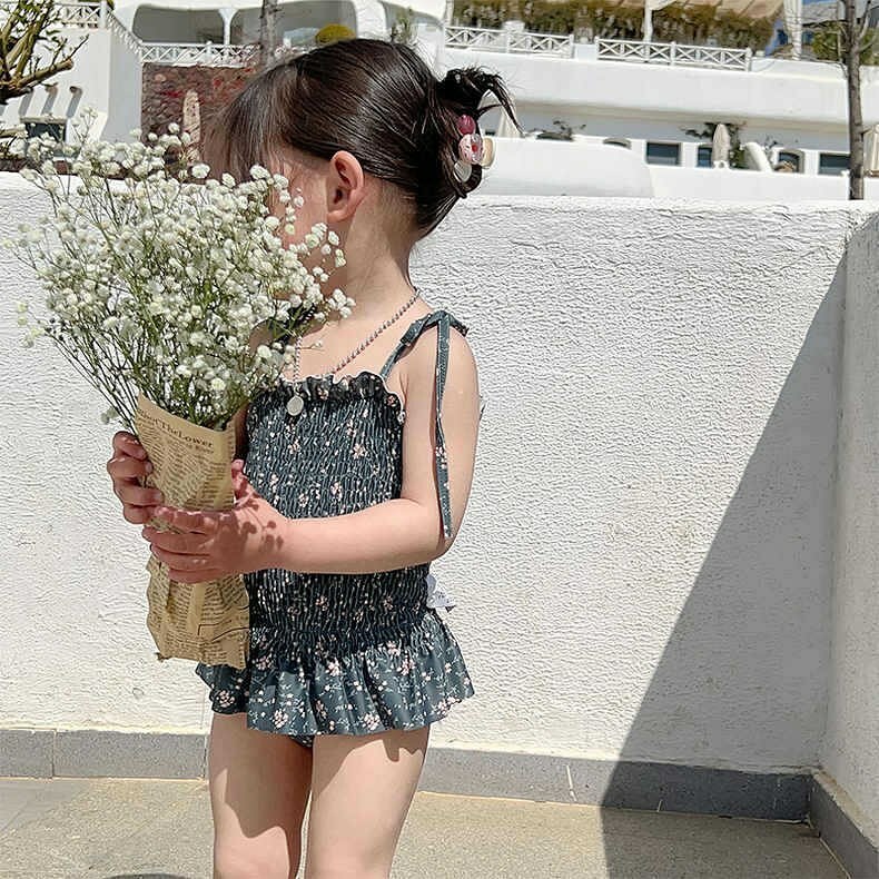 淘氣綁帶碎花泳衣