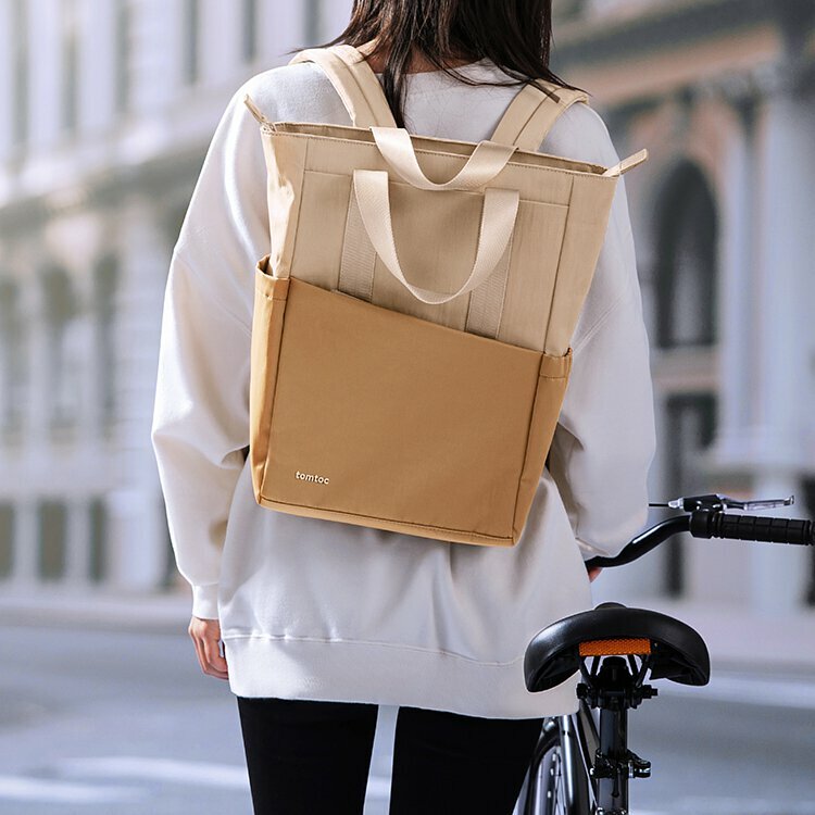 Tomtoc 輕行系列 • 幾何雙肩包 奶茶棕